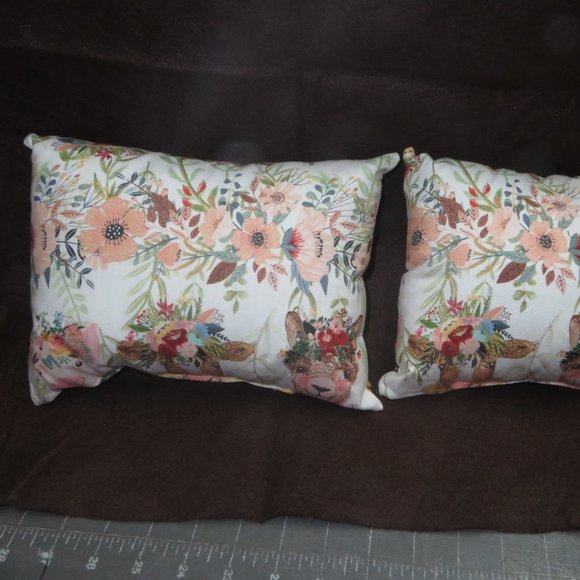 Pig or Rooster pillow - Handcrafted - Picture 2 of 4